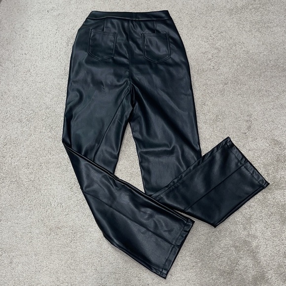 NWOT Black Faux Leather Pintuck Detail Straight Leg Pants - Picture 4 of 4